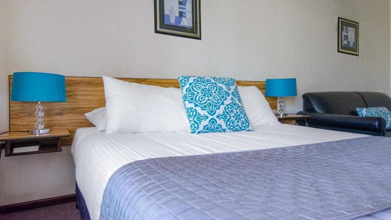 Aalbany Motel 3*
