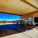 Club Motor Inn