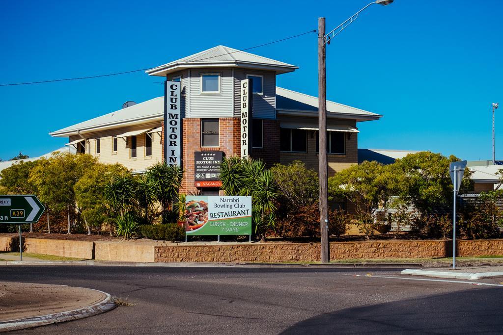 Club Motor Motel 4*