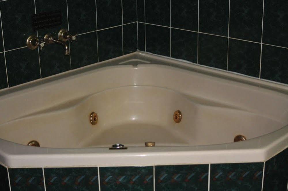 Nandewar Motor 3*